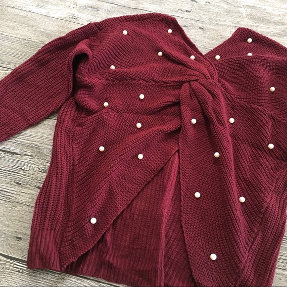 💕Super Cute Wine Pearl Twist Cross Sweater - Picture 4 of 6